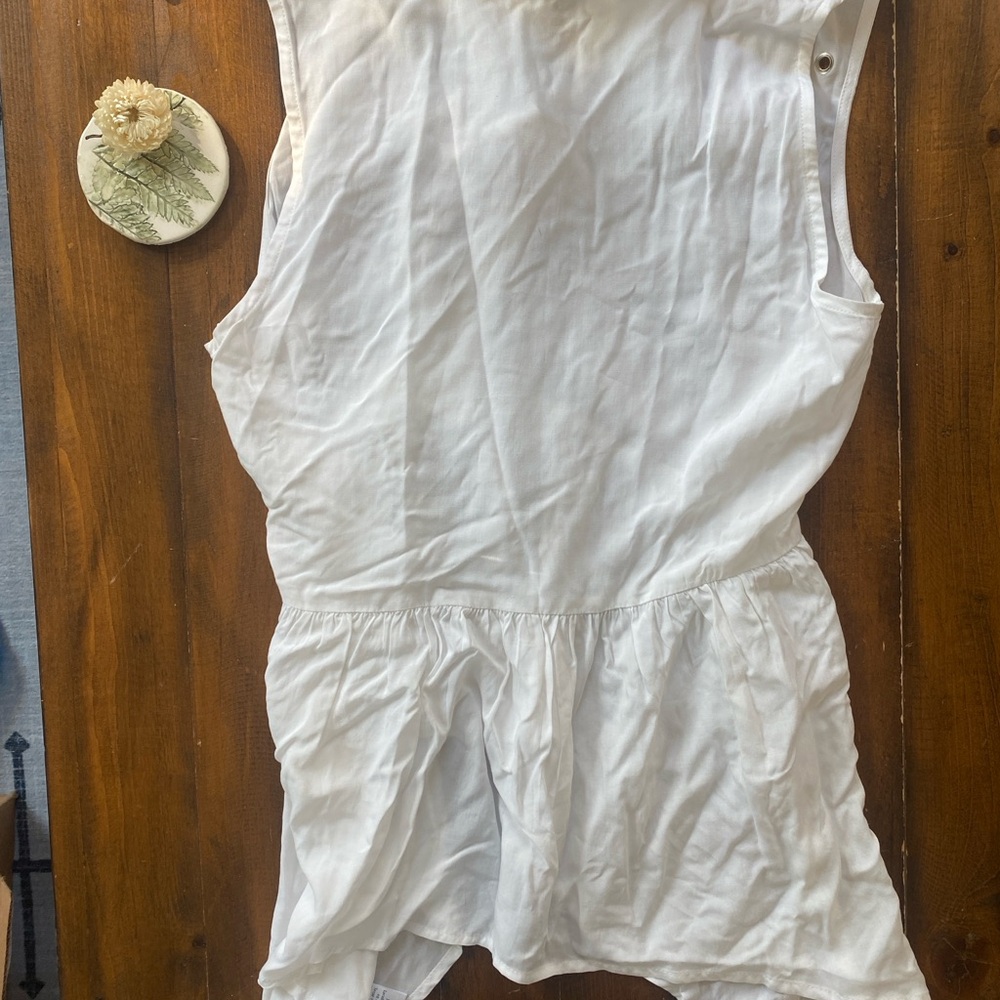 Foregn Exchange Womens Medium Sleeveless Top Stud Accents White Western Concert - Picture 4 of 4
